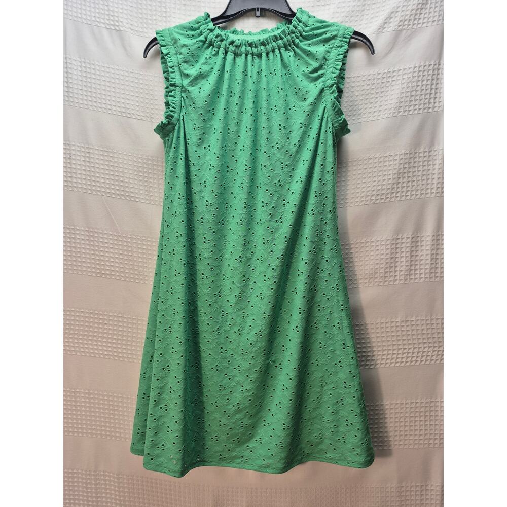 London Times Dress Women Sz M Green Eyelet Sleeveless Knee Length Crew Neck 7343